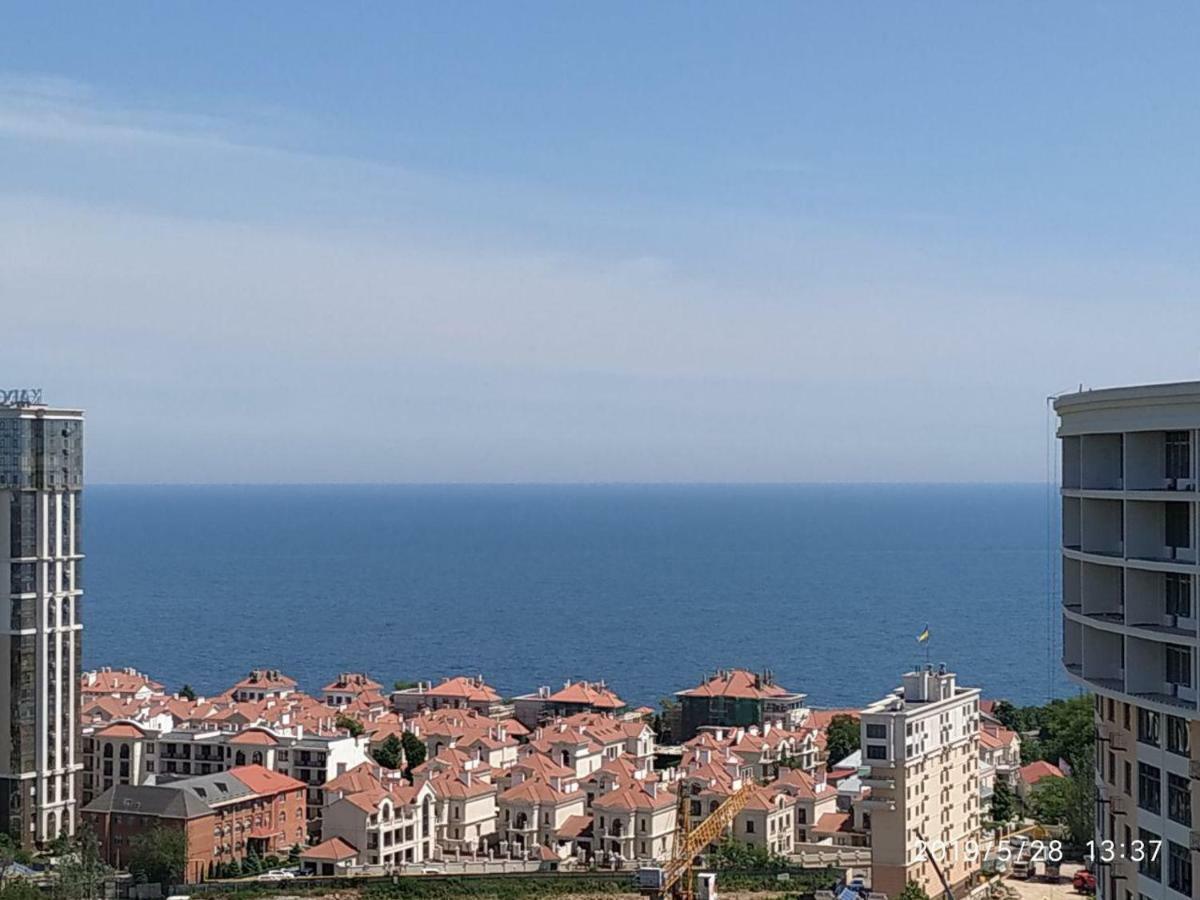 Arcadia Vip Apartments Sea View! Odesa Exterior photo